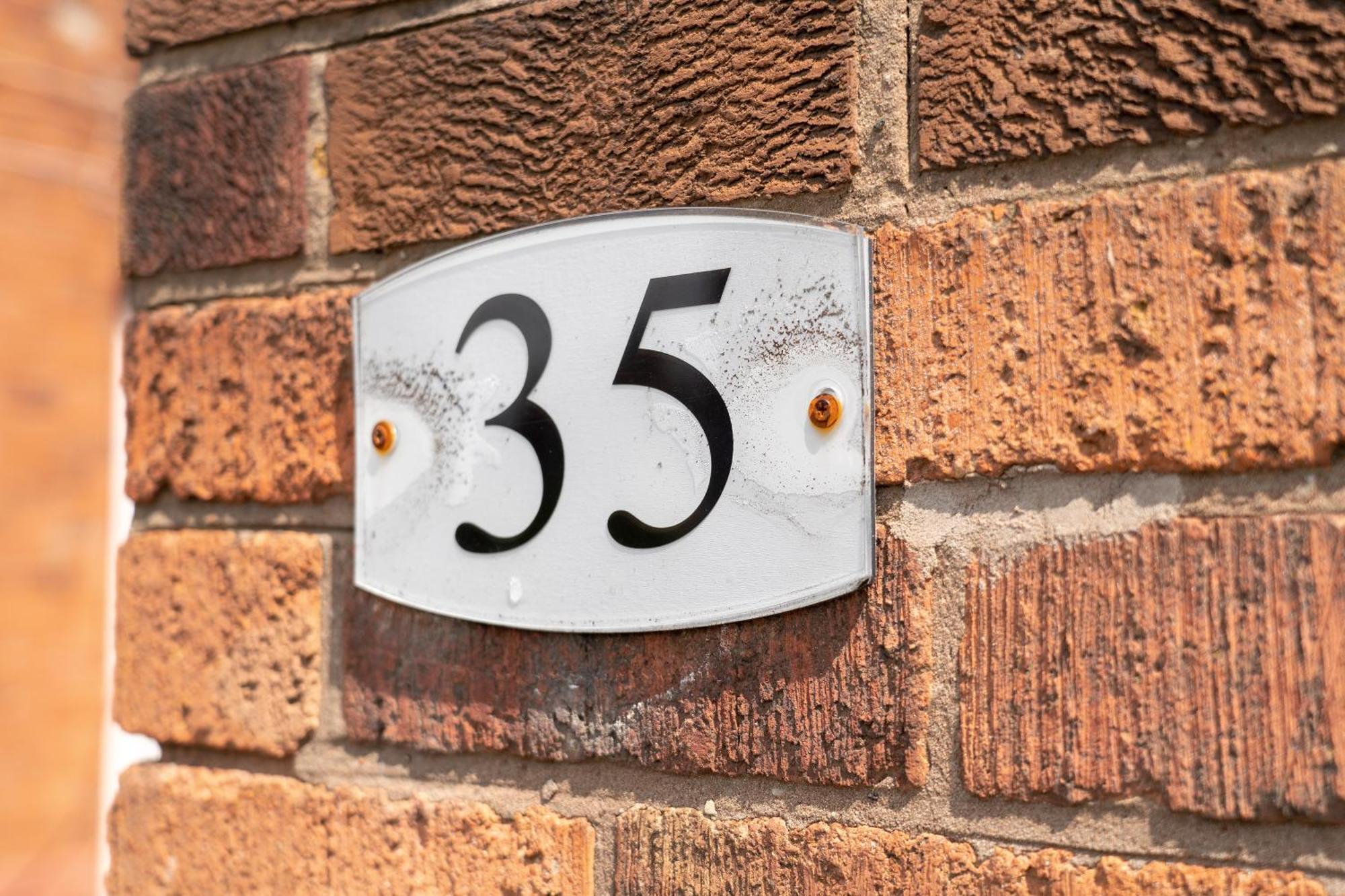 Exclusive Deals L Last-Minute Reserve L Townhouse With Sleeps 6 L Braunstone Town , Leicester L By Zen Nights Short Lets & Serviced Accommodations Exterior foto